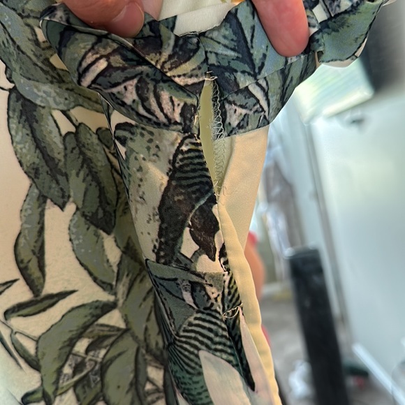 H&M conscious collection tropical scene dress - Picture 2 of 2